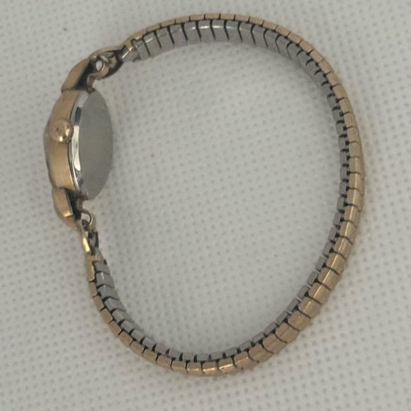 Vintage 1967 Bulova Small Dainty Ladies Watch M7 10K RGP Bezel Mechanical AS-IS main image 6